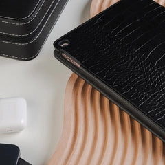 Classic Crocodile Print  iPad Case-BC25014