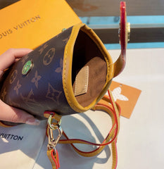 Classic Monogram Crossbody Phone Bag-GELV179